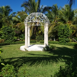 GAZEBO-AT-UTOPIA
